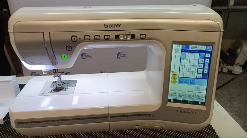 Preloved Brother Innov-is V5 Sewing and Embroidery Machine