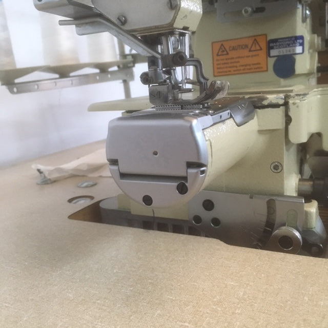 Reconditioned Yamato VEU2711 small cylinder arm hemmer